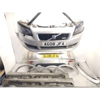 комплект обвеса Volvo C30 2008 30779138,30779139,30779140,30779134,30779135,30779141,30779137,30779136,30779142