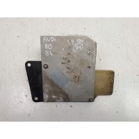 Audi 80 b4 блок управления вентиляторов 4a0959493a
