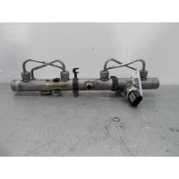 Топливная рампа Audi A8 D3 (4E2) 2002 - 2010 2004 057130089K