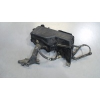 Блок предохранителей Saturn VUE 2007-2010 2008 8272006101