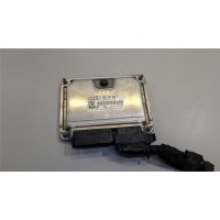 Блок управления двигателем Audi A8 (D3) 2005-2007 2006 4E0910560P