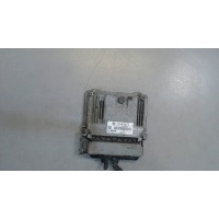 Блок управления двигателем Skoda Octavia (A5) 2008-2013 2010 03G906021TB