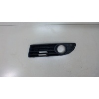 Заглушка (решетка) бампера Volkswagen Polo 2001-2005 2004 6Q0853665E