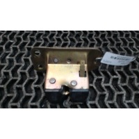 Замок багажника Mitsubishi Carisma 2002 MR100905