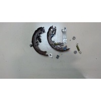 Колодки стояночного тормоза Toyota Venza 2008-2012 2010 465900E010