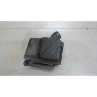 Корпус воздушного фильтра Volkswagen Passat 4 1994-1996 1994 3A0129607L