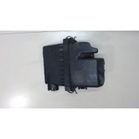 Корпус воздушного фильтра Toyota Yaris 1999-2006 2004 177000J011