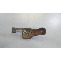 Кронштейн КПП Peugeot 307 2004 1813G8