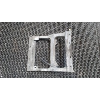 Кронштейн подножки Renault Premium DCI 1996-2006 2006 7421087113