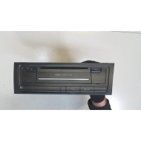Магнитола Audi A4 (B8) 2007-2011 2011 8T2035652G
