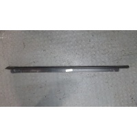 Молдинг стекла (боковое) Audi A8 (D3) 2002-2005 2004 4E0837439L