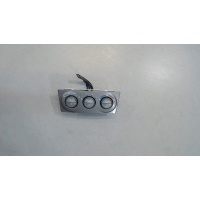 Переключатель отопителя (печки) Subaru Forester (S11) 2002-2007 2004 72311sa002