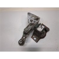 Подушка крепления двигателя Renault Scenic 2003-2009 2007 8200549046