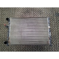 Радиатор охлаждения двигателя Volkswagen Golf 3 1991-1997 1994 6N0121253B