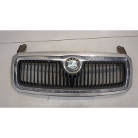 Решетка радиатора Skoda Fabia 2004-2007 2004 6Y0853668B