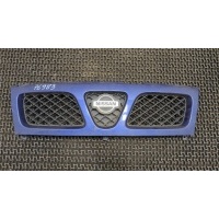Решетка радиатора Nissan Terrano 2 1993-2006 1996 623107F030