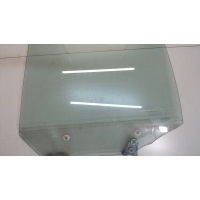 Стекло боковой двери Subaru Forester (S10) 1998-2002 1999 63210FC111