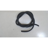 Уплотнитель Hyundai Accent (Solaris) 2010-2018 2012 831101R2004X