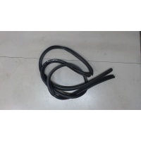 Уплотнитель Nissan X-Trail (T30) 2001-2006 2005 80830EQ00A