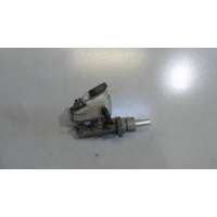 Цилиндр тормозной главный Ford Mondeo 2 1996-2000 1999 1025055