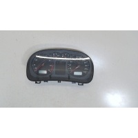 Щиток приборов (приборная панель) Volkswagen Golf 4 1997-2005 1999 1J0920802