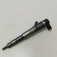 Форсунка дизельная электрическая Renault Megane II (2003 - 2009) 166091245R