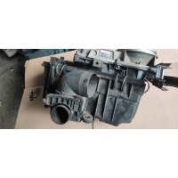 Корпус фильтра воздушный audi 035133843 048133837a