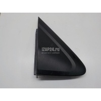 Накладка переднего крыла правого Mazda MPV II (LW) (1999 - 2006) LC6269155E
