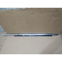 Уплотнитель Audi Q5 8R 2009 8R0853283C2ZZ