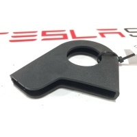 Прочая запчасть Tesla Model 3 2020  1105326-00-A