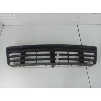 Решетка (заглушка) в бампер Перед. Audi A6 C5 (1997-2005) 1998 4B0807683F