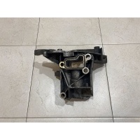 Кронштейн насоса ГУР Volkswagen Touareg I рестайлинг (2006—2010) 2008 059145167AE, 059145167AD