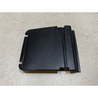 Заглушка поддомкратника Volkswagen Touareg (GP) I рестайлинг (2006–2010) 2008 7L8825271