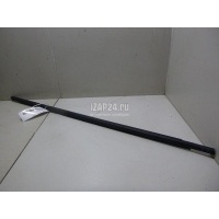 Накладка стекла заднего правого VAG Golf VI (2009 - 2013) 5K6839478D5AP