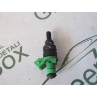 Форсунка топливная Mercedes C W203 2002 A2710780549
