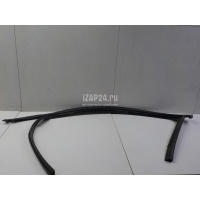 Уплотнитель стекла двери VAG A1 (8X) (2010 - 2018) 8X4837439A