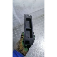 Вещевой ящик центральной консоли BMW 7 E38 1998 8215743