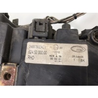 Фара правая Chrysler Grand Voyager 2006 04857832AC, 6245200000