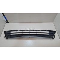 Решетка в бампер центральная Mazda Mazda 6 (GJ/GL) 2013 GJR9501T1A