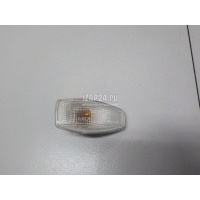 Повторитель на крыло правый белый Hyundai-Kia Carens (2000 - 2002) 923043B120