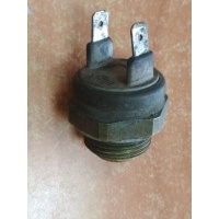 Датчик температуры охлаждающей жидкости Volkswagen Golf 3 1997 823959481G