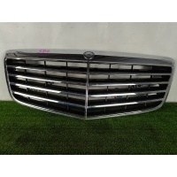 решетка радиатора Mercedes-Benz E-Class W211 2006 A20388002237246
