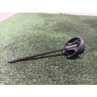 болт крепления запасного колеса VW Touareg 2002-2010 2005 7L0601233A