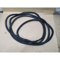 Уплотнитель двери задней правой Volkswagen Touran 2 2013 1T0867913K