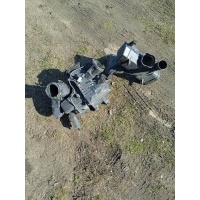 Toyota сиенна 2011 - obudowa фильтра воздушный