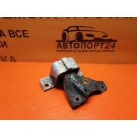 Кронштейн двигателя правый в сборе с подушкой Renault Logan 1 LS0G, LS12, LS0H, LS1Y, Седан 2005-2014 8200420742