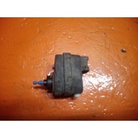 Корректор фары Renault Clio 2 1997-2005 7700415343