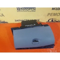 Бардачок Renault Megane 3 2008-2016 681080009r