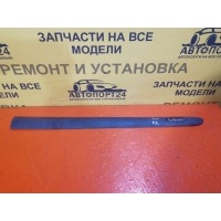 Молдинг Двери Renault Symbol 1 1997-2007 7700410279