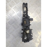Кронштейн ручки двери Renault Laguna 2 2001-2007 8200076074